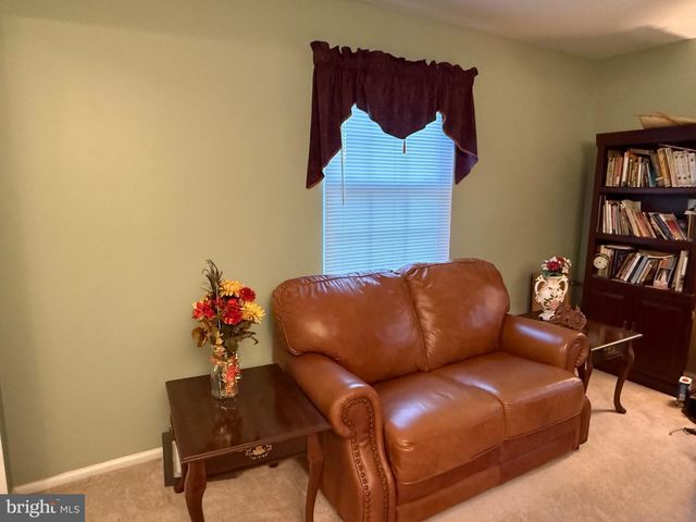 521 WOODLAND AVE, Cherry Hill, NJ 08002