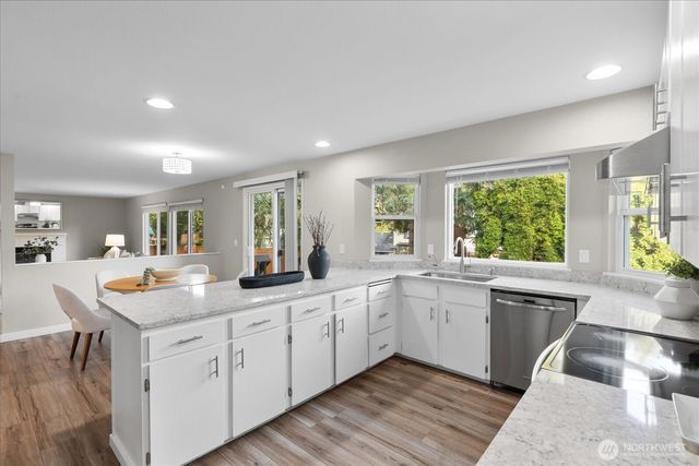 22621 8th Drive SE, Bothell, WA 98021