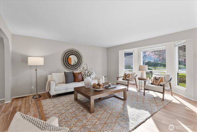 22621 8th Drive SE, Bothell, WA 98021