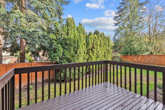 22621 8th Drive SE, Bothell, WA 98021