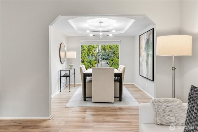 22621 8th Drive SE, Bothell, WA 98021