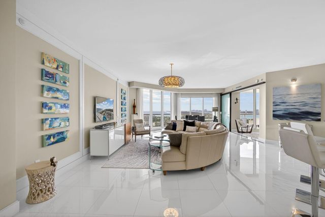 2700 N Ocean Drive 2005b, Singer Island, FL 33404