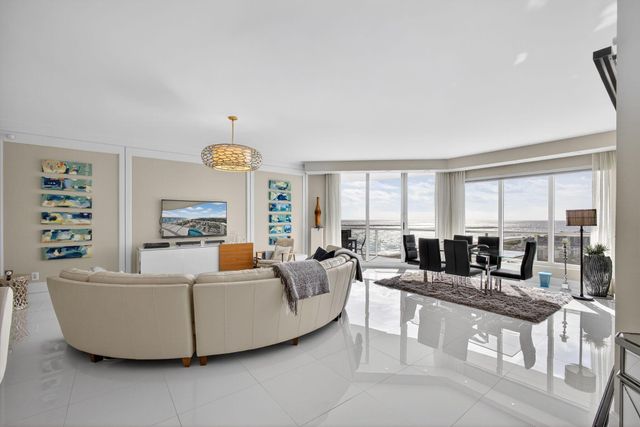 2700 N Ocean Drive 2005b, Singer Island, FL 33404