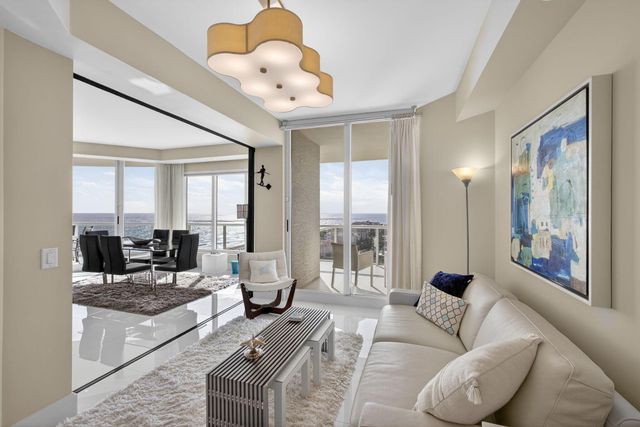 2700 N Ocean Drive 2005b, Singer Island, FL 33404