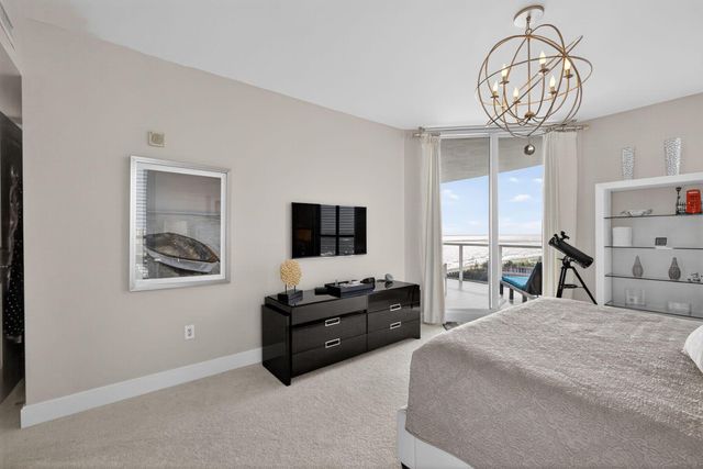 2700 N Ocean Drive 2005b, Singer Island, FL 33404