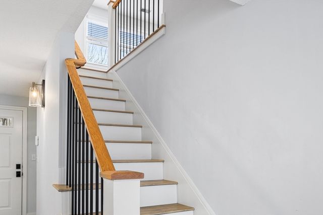 28 Margin St A, Lynn, MA 01905