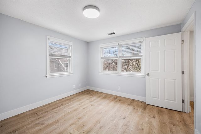 28 Margin St A, Lynn, MA 01905