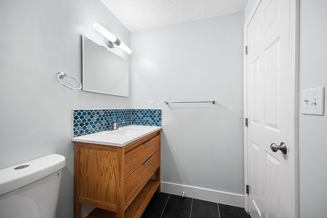 28 Margin St A, Lynn, MA 01905