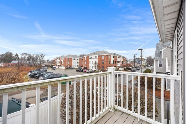 28 Margin St A, Lynn, MA 01905