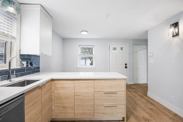 28 Margin St A, Lynn, MA 01905