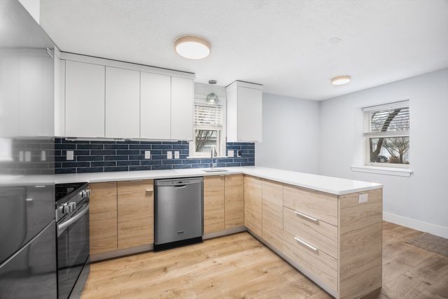 28 Margin St A, Lynn, MA 01905