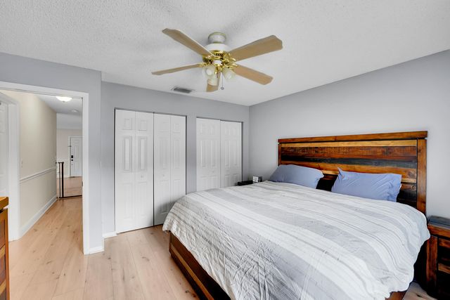 10359 Boynton Pl Circle, Boynton Beach, FL 33437
