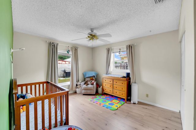 10359 Boynton Pl Circle, Boynton Beach, FL 33437