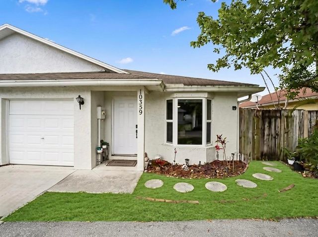 10359 Boynton Pl Circle, Boynton Beach, FL 33437