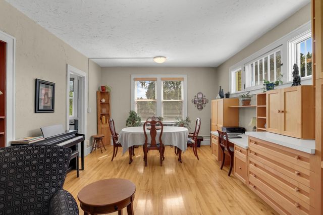 127 Lexington Parkway S 6, Saint Paul, MN 55105