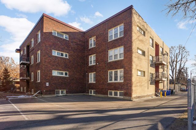 127 Lexington Parkway S 6, Saint Paul, MN 55105