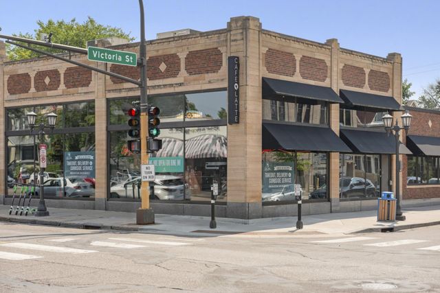 127 Lexington Parkway S 6, Saint Paul, MN 55105