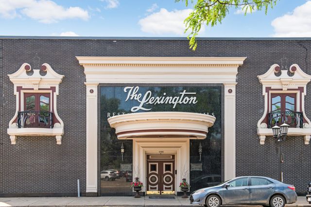 127 Lexington Parkway S 6, Saint Paul, MN 55105