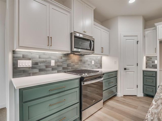 1901 Long Cove Avenue, Yukon, OK 73099
