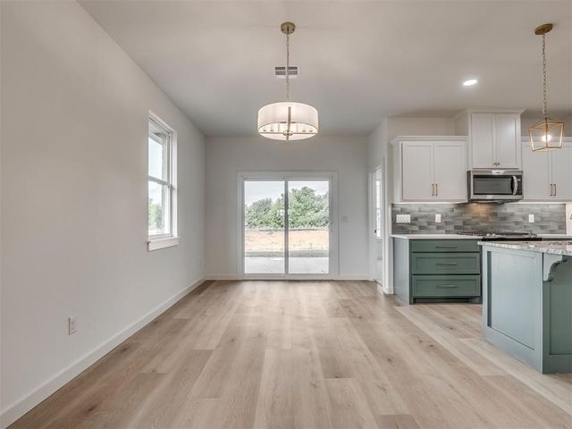 1901 Long Cove Avenue, Yukon, OK 73099