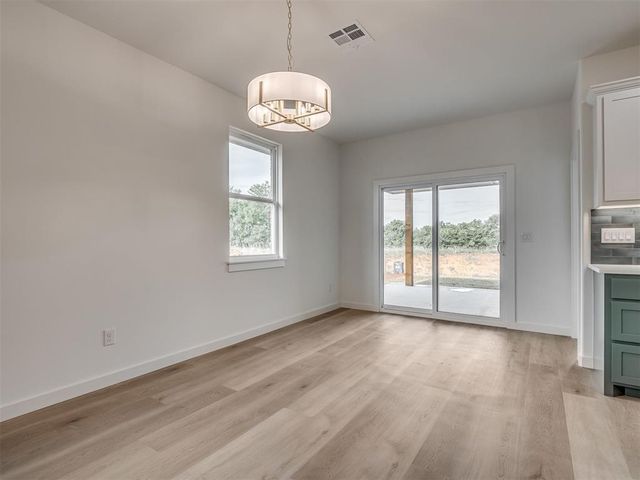 1901 Long Cove Avenue, Yukon, OK 73099