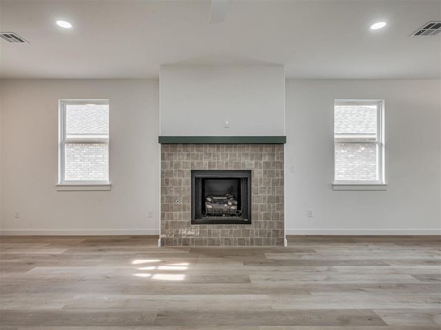 1901 Long Cove Avenue, Yukon, OK 73099