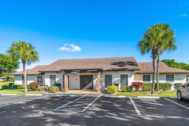 4862 Equestrian Road A, Boynton Beach, FL 33436