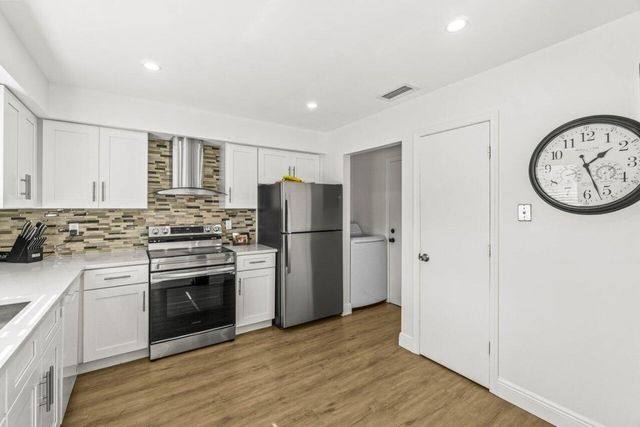 4862 Equestrian Road A, Boynton Beach, FL 33436