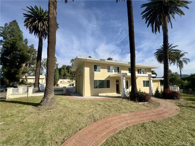 1607 cherokee, Corona, CA 92881