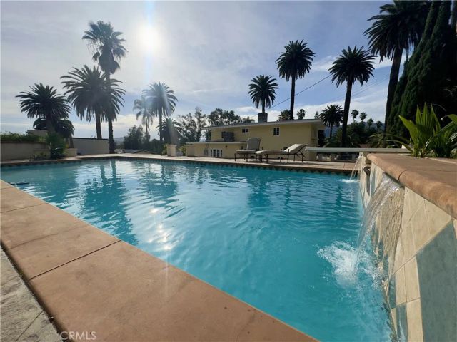 1607 cherokee, Corona, CA 92881