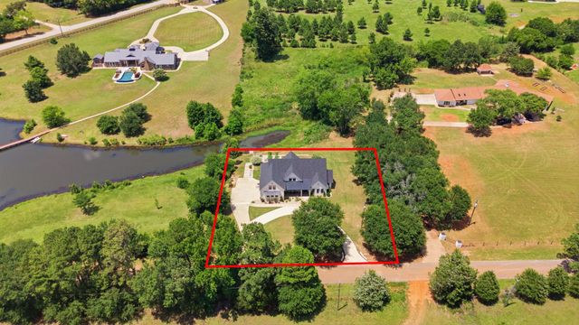 13054 CR 185, Bullard, TX 75757