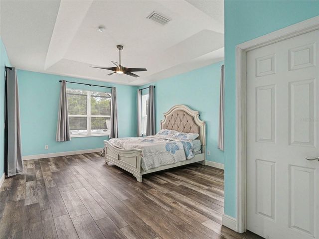 1656 PINYON PINE DR, Sarasota, FL 34240