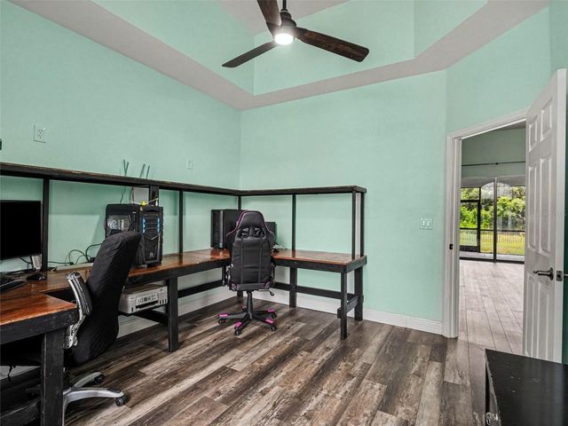 1656 PINYON PINE DR, Sarasota, FL 34240