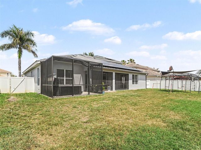 1656 PINYON PINE DR, Sarasota, FL 34240