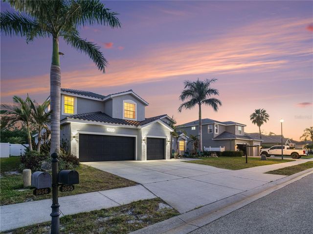 1656 PINYON PINE DR, Sarasota, FL 34240