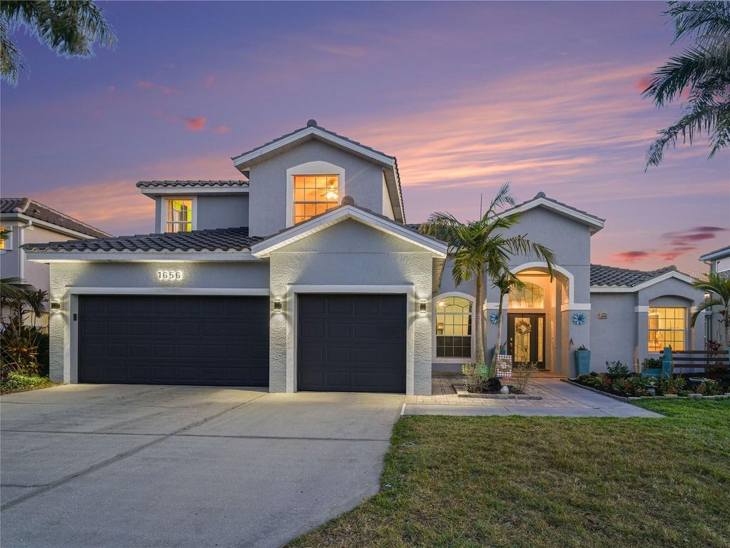 1656 PINYON PINE DR, Sarasota, FL 34240