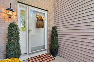 2495 E Nott Street, Niskayuna, NY 12309