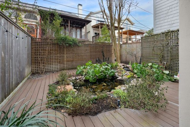 6506 Rodrigo Street, Houston, TX 77007