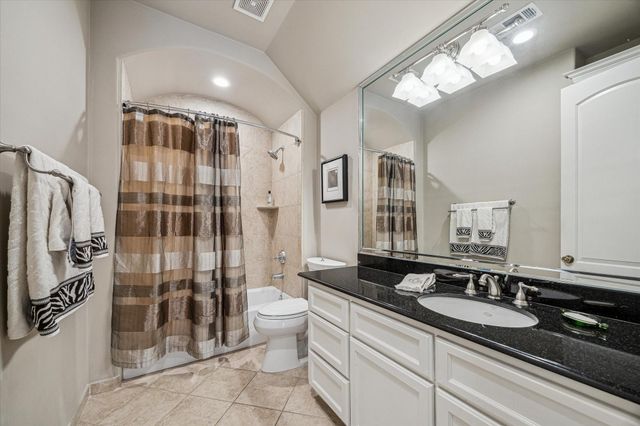 6506 Rodrigo Street, Houston, TX 77007