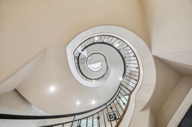 6506 Rodrigo Street, Houston, TX 77007