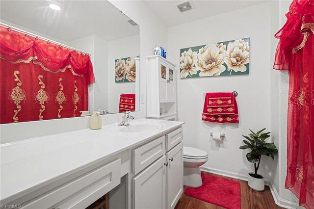 4621 Glencraig Avenue, Greensboro, NC 27405