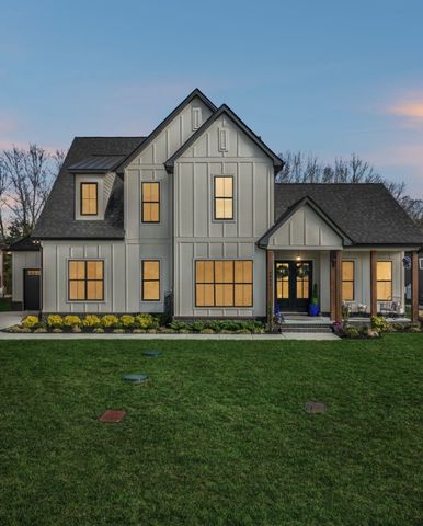 6825 Springwater St, Smyrna, TN 37167