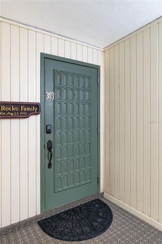 4651 1ST STREET NE 303, St Petersburg, FL 33703