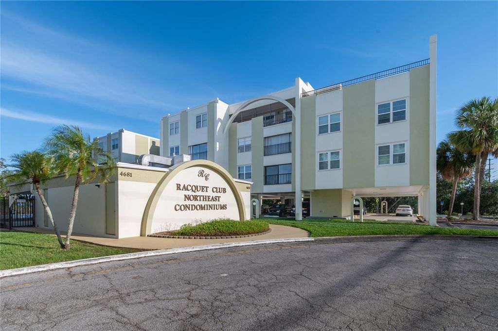 4651 1ST STREET NE 303, St Petersburg, FL 33703