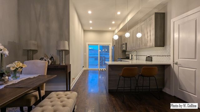 4331 S Evans Avenue, Chicago, IL 60653