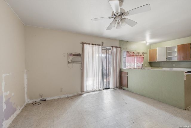 7060 Glen Mist, San Antonio, TX 78239