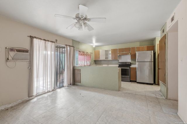 7060 Glen Mist, San Antonio, TX 78239