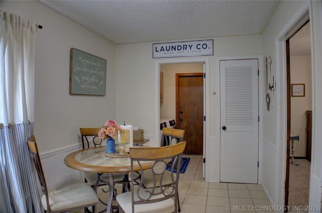 3105 Magnolia Court, Sand Springs, OK 74063