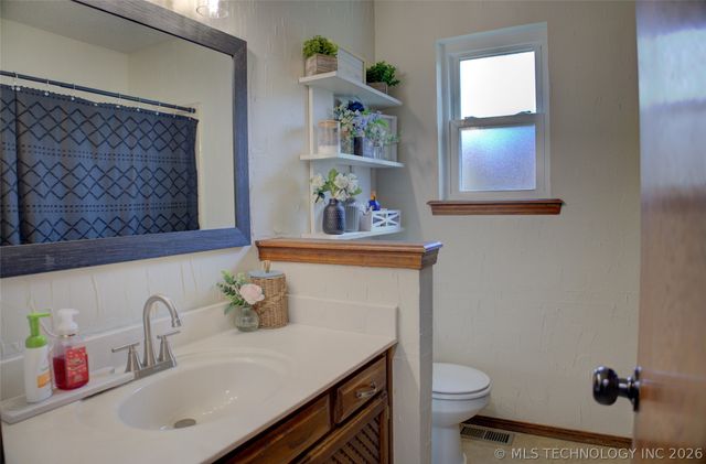 3105 Magnolia Court, Sand Springs, OK 74063
