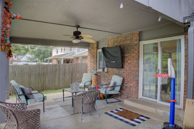 3105 Magnolia Court, Sand Springs, OK 74063
